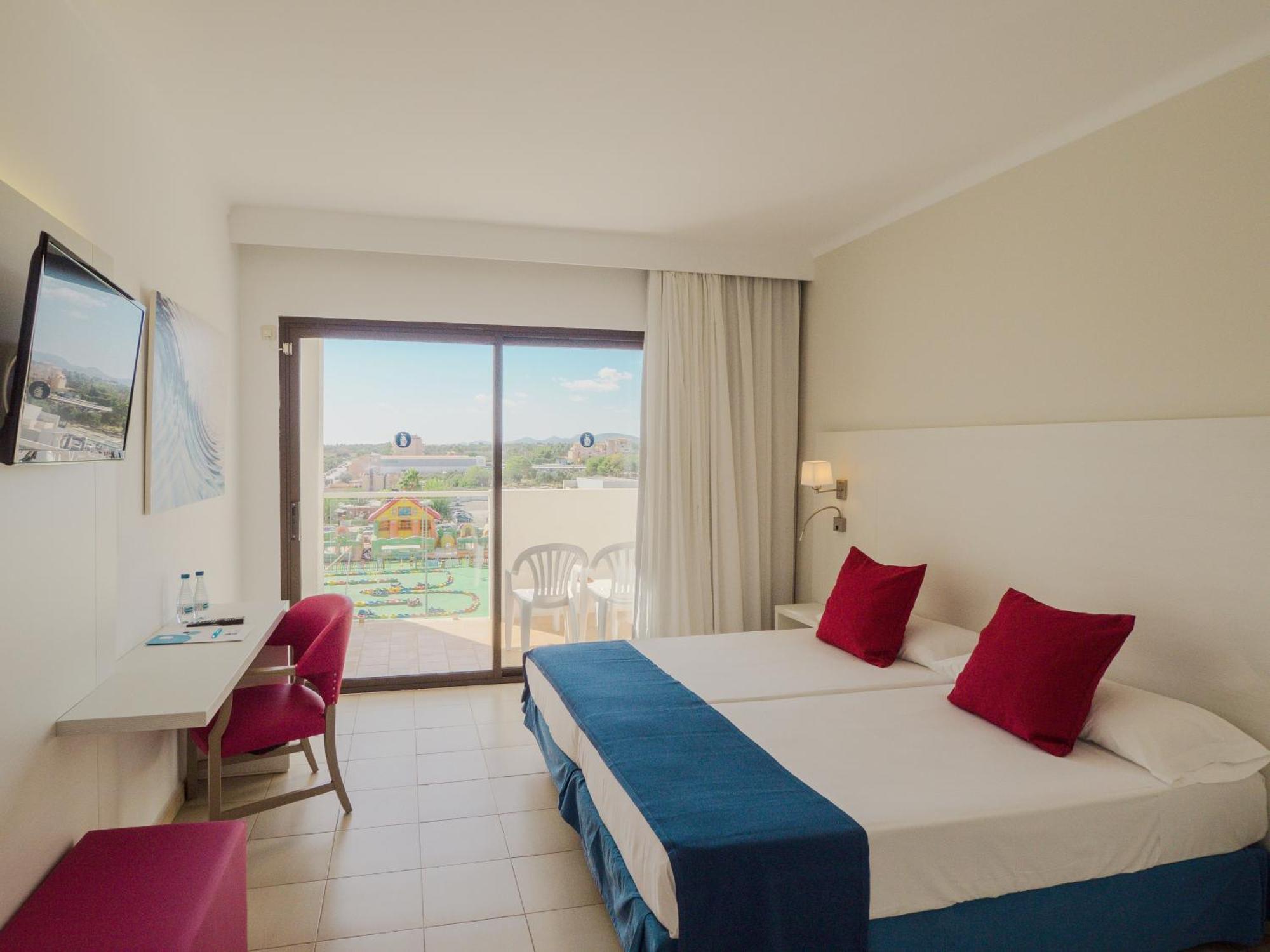 Hotel La Santa Maria Cala Millor  Exterior photo